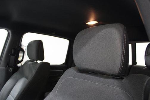 Bright White Clearcoat 2022 RAM 1500 Big Horn/Lone Star