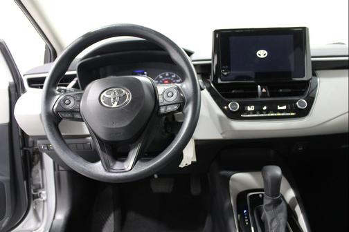 Classic Silver Metallic 2025 Toyota Corolla LE