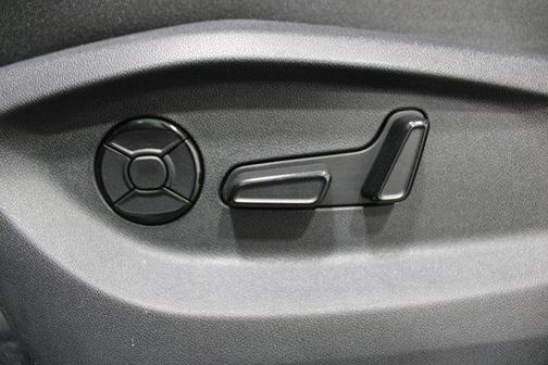platinum gray metallic 2026 Volkswagen Tiguan 2.0T SE R-Line Black 4MOTION