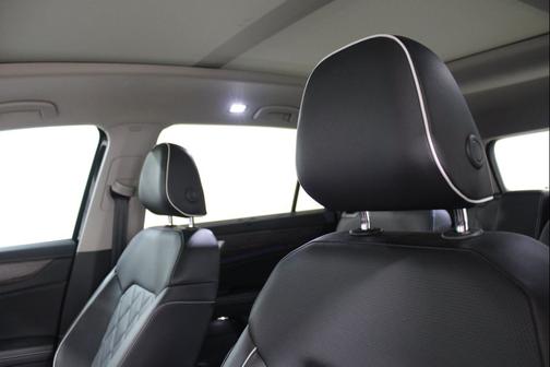 2024 Volkswagen Atlas 2.0T SEL Premium R-Line 4MOTION