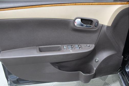 Black Granite Metallic 2010 Chevrolet Malibu LT