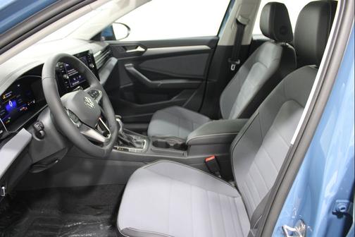 Monterey Blue Pearl 2026 Volkswagen Jetta 1.4T SE