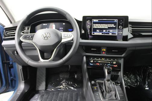 Monterey Blue Pearl 2026 Volkswagen Jetta 1.4T SE
