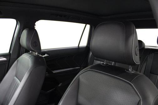Platinum Gray Metallic 2024 Volkswagen Tiguan 2.0T SE R-Line Black 4MOTION