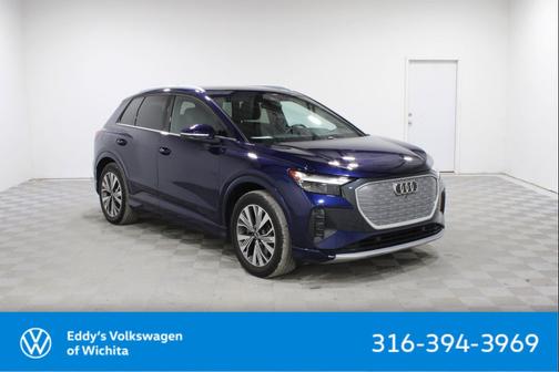 Navarra Blue Metallic 2023 Audi Q4 e-tron Premium 40 RWD