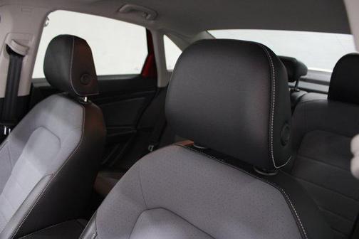 Kings Red Metallic 2026 Volkswagen Jetta 1.4T SE