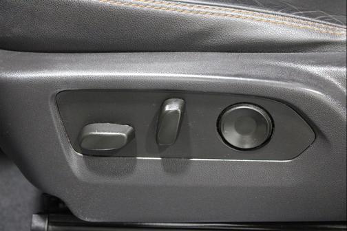 Onyx Black 2024 GMC Sierra 2500 AT4