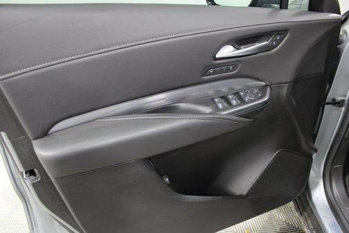 Argent Silver Metallic 2025 Cadillac XT4 Premium Luxury