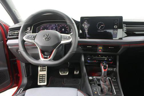 Kings Red Metallic w/Deep Black Roof 2026 Volkswagen Jetta GLI 2.0T Autobahn