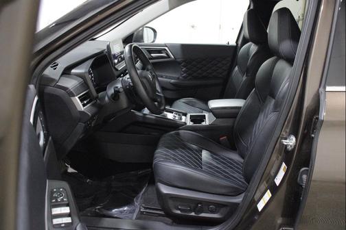 Deep Bronze Metallic 2024 Mitsubishi Outlander PHEV SEL