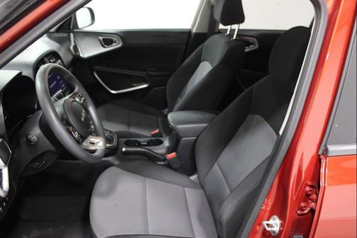 Mars Orange 2024 Kia Soul LX