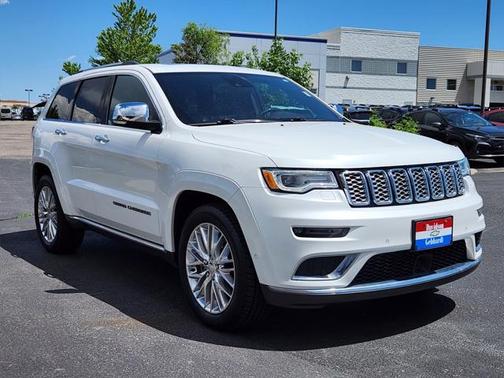 2017 Jeep Grand Cherokee Summit
