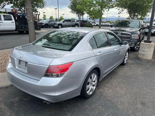 Alabaster Silver Metallic 2009 Honda Accord EX-L