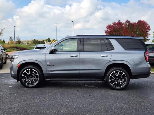 2022 Chevrolet Tahoe 4WD RST