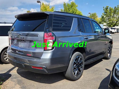 2022 Chevrolet Tahoe 4WD RST