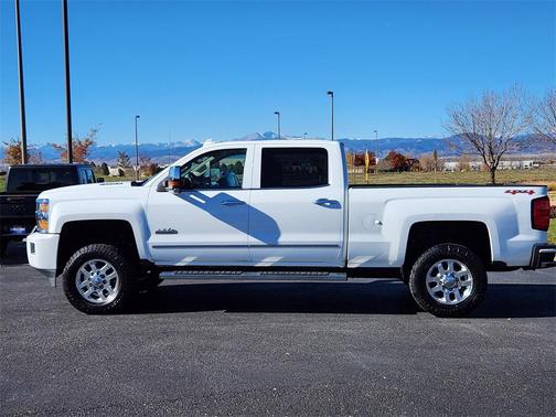 2015 Chevrolet Silverado 3500 High Country