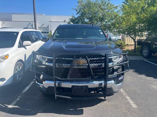 Dark Ash Metallic 2024 Chevrolet Silverado 1500 LT