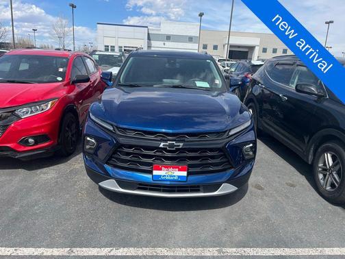Blue Glow Metallic 2023 Chevrolet Blazer 3LT