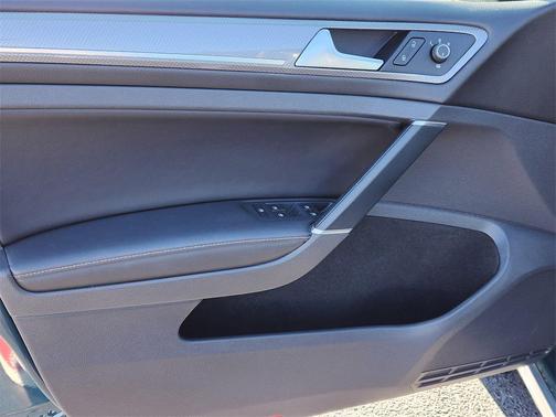 2018 Volkswagen Golf Alltrack TSI S