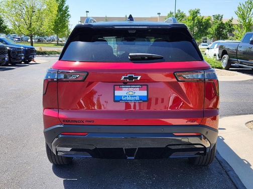 Radiant Red Tintcoat 2026 Chevrolet Equinox AWD RS