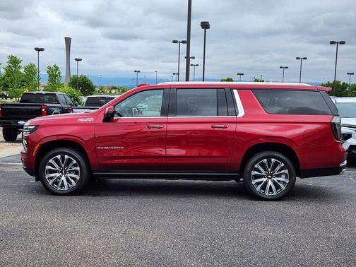 Radiant Red Tintcoat 2026 Chevrolet Suburban High Country, 4WD