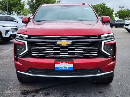 Radiant Red Tintcoat 2026 Chevrolet Suburban High Country, 4WD