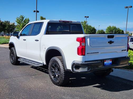Summit White 2026 Chevrolet Silverado 1500 ZR2