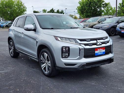 Mercury Gray Metallic 2024 Mitsubishi Outlander Sport 2.0 ES