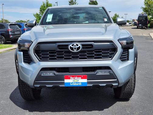 2024 Toyota Tacoma TRD Off Road