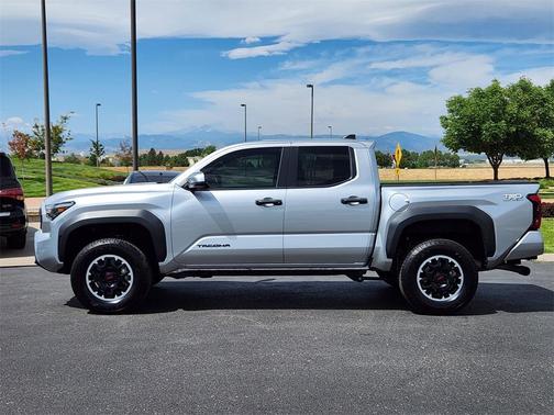 2024 Toyota Tacoma TRD Off Road