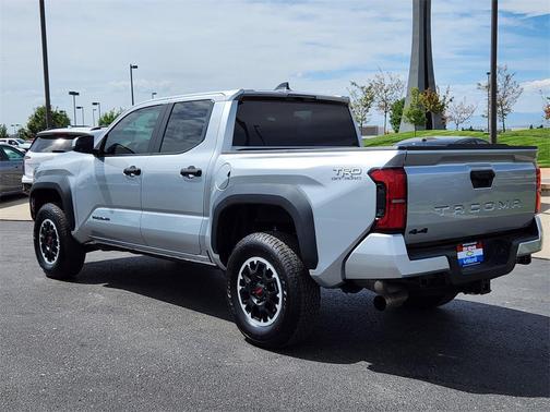 2024 Toyota Tacoma TRD Off Road