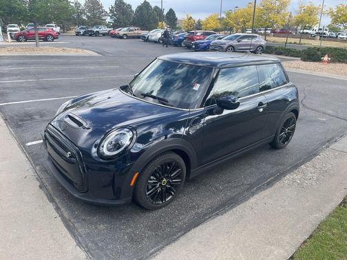 MINI Yours Enigmatic Black Metallic 2024 MINI Hardtop Cooper S