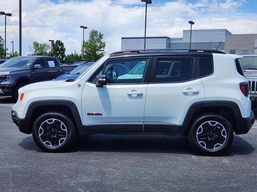 2016 Jeep Renegade Trailhawk