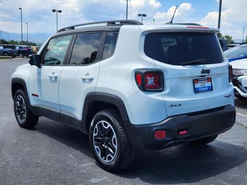 2016 Jeep Renegade Trailhawk