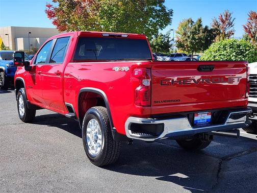 2025 Chevrolet Silverado 3500 LT