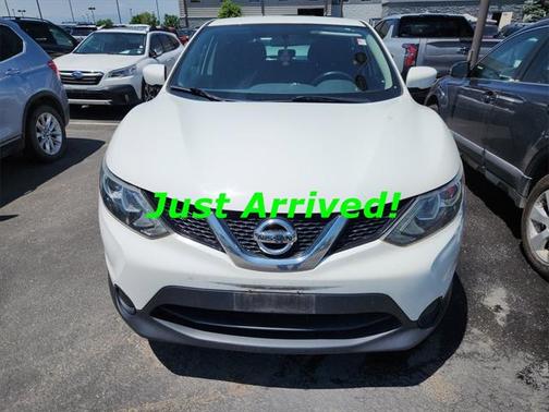2017 Nissan Rogue Sport S