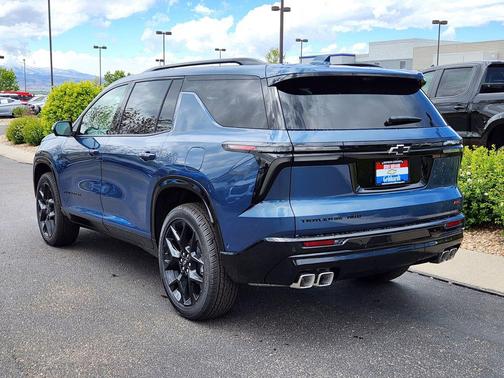 Lakeshore Blue Metallic 2026 Chevrolet Traverse RS