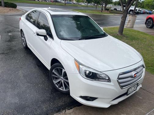 Crystal White Pearl 2016 Subaru Legacy Limited