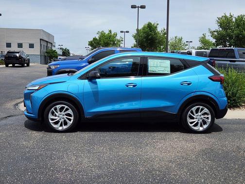 Marina Blue Metallic 2027 Chevrolet Bolt LT FWD