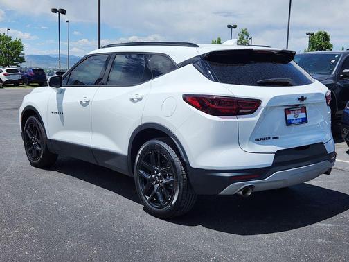 Summit White 2024 Chevrolet Blazer 3LT