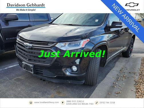 Mosaic Black Metallic 2021 Chevrolet Traverse Premier