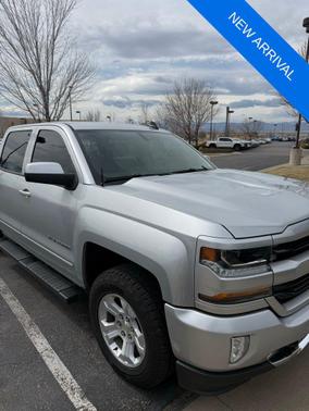 Silver Ice Metallic 2017 Chevrolet Silverado 1500 2LT