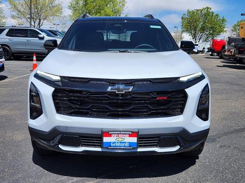 Polar White Tricoat 2026 Chevrolet Equinox AWD RS