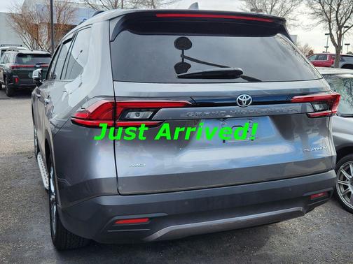 2025 Toyota Grand Highlander Platinum