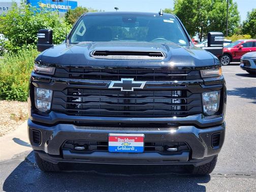 2025 Chevrolet Silverado 2500 Custom