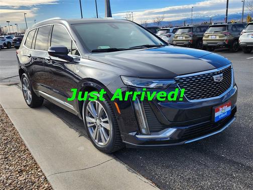 2022 Cadillac XT6 Premium Luxury FWD