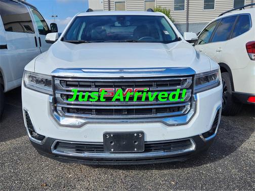 2023 GMC Acadia AWD SLT