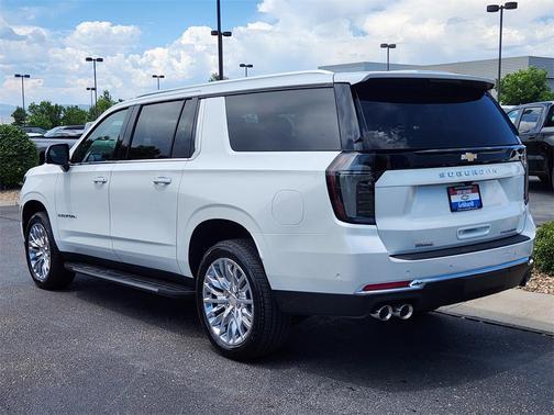 2025 Chevrolet Suburban Premier