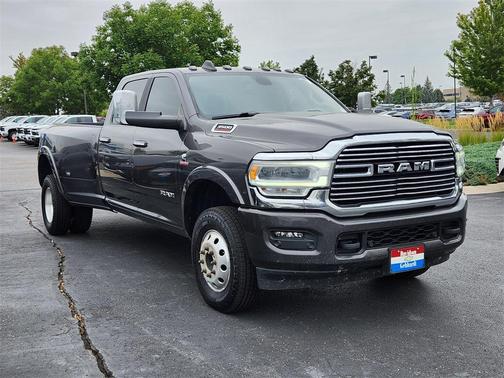 2022 RAM 3500 Laramie Crew Cab 4x4 8' Box