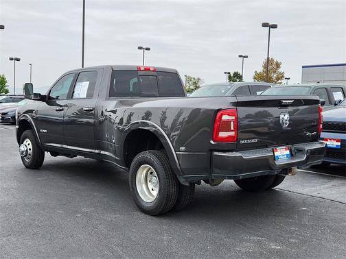 2022 RAM 3500 Laramie Crew Cab 4x4 8' Box